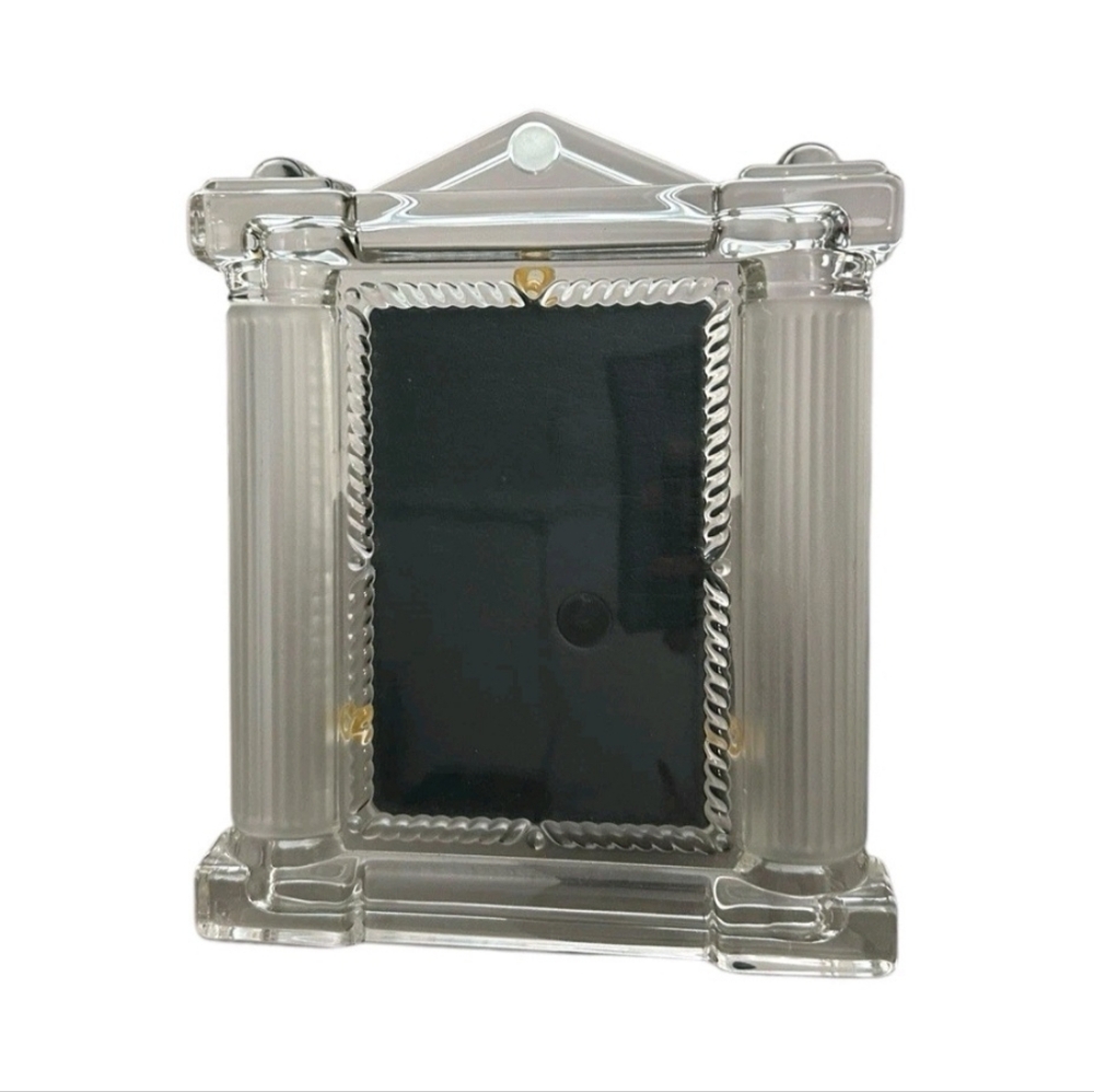 VINTAGE Mikasa Frosted Cotillion Clear Crystal/ Photo Frame